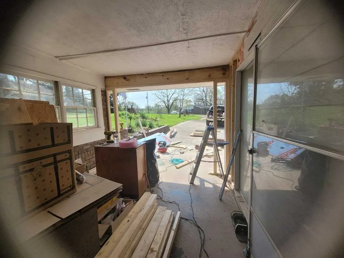 Air movers and dehumidifier for Drying & Dehumidification in Worthington